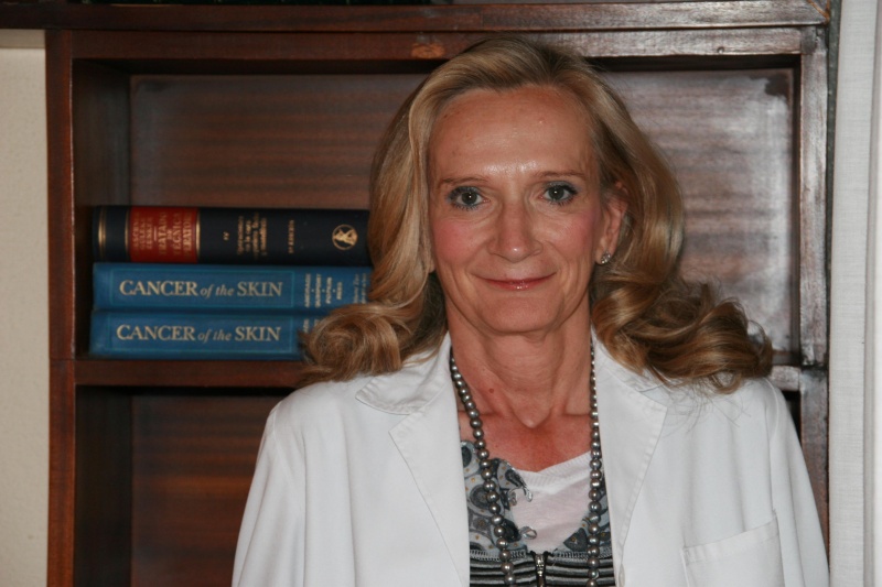 Dra. Ma. Teresa Gutiérrez Salmerón Dermatóloga Granada.